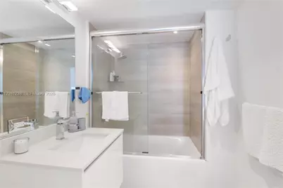 1600 SW 1st Ave #512, Miami, FL 33129 - Photo 35