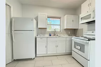 1060 SW 29th Ave #2901, Miami, FL 33135 - Photo 9