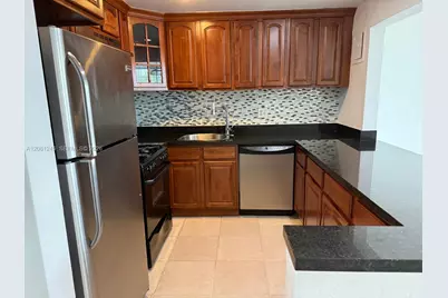 2175 NE 170th St #310, North Miami Beach, FL 33162 - Photo 7
