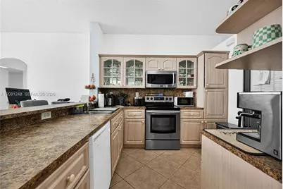 17384 SW 138th Ct, Miami, FL 33177 - Photo 9
