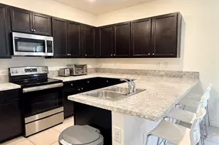 3344 W 105th Terrace, Hialeah, FL 33018 - Photo 5