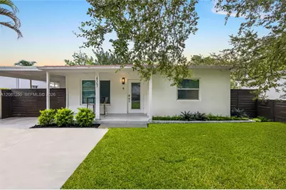 627 SW 7th Ave, Hallandale Beach, FL 33009 - Photo 3