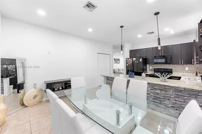 13142 SW 255th Ter, Homestead, FL 33032 - Photo 9
