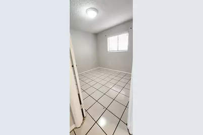 5500 W 21st Ct #204, Hialeah, FL 33016 - Photo 17