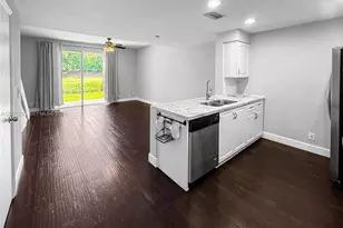 1606 Veracruz Ln, Weston, FL 33327 - Photo 3