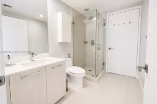 55 SW 9th St, Miami, FL 33130 - Photo 19