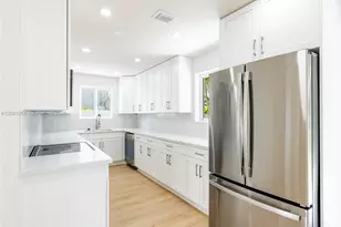 254 SW 4th St, Dania Beach, FL 33004 - Photo 9