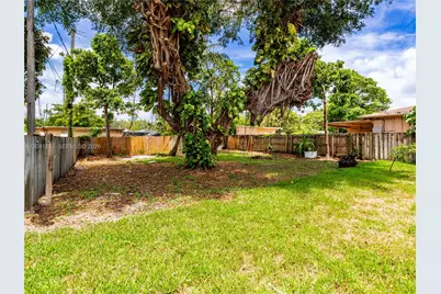 254 SW 4th St, Dania Beach, FL 33004 - Photo 27