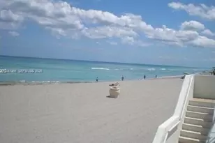 3725 S Ocean Dr, Hollywood, FL 33019 - Photo 15