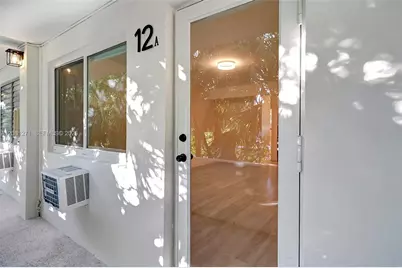428 Collins Ave #12A, Miami Beach, FL 33139 - Photo 3