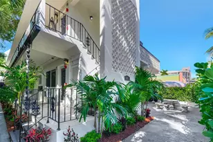 428 Collins Ave, Miami Beach, FL 33139 - Photo 13