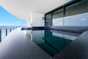 18555 Collins Ave, Sunny Isles Beach, FL 33160 - Photo 19