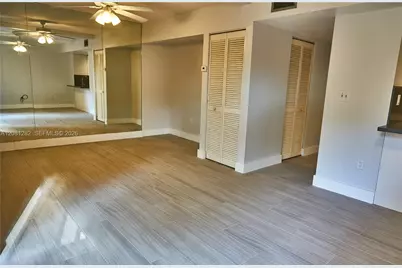 10042 SW 77th Ct, Miami, FL 33156 - Photo 5