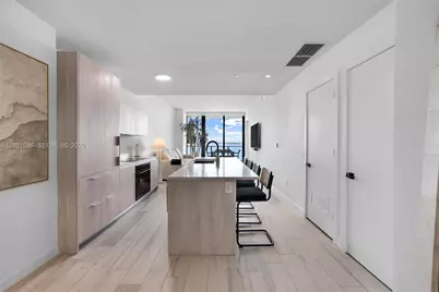 480 NE 31st St #1502, Miami, FL 33137 - Photo 1
