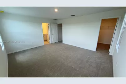 568 Salisbury Cir #568, Fort Pierce, FL 34982 - Photo 13