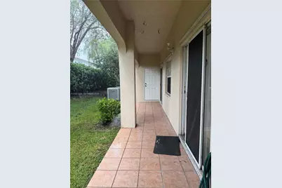 5630 NW 114th Path #101, Doral, FL 33178 - Photo 15