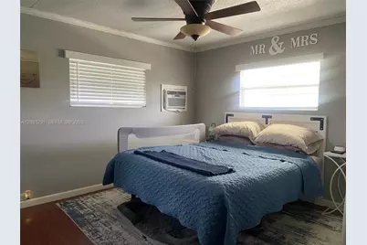 21711 NW 8th Ct, Pembroke Pines, FL 33029 - Photo 13