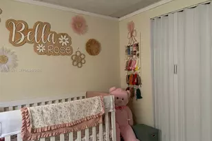 21711 NW 8th Ct, Pembroke Pines, FL 33029 - Photo 17