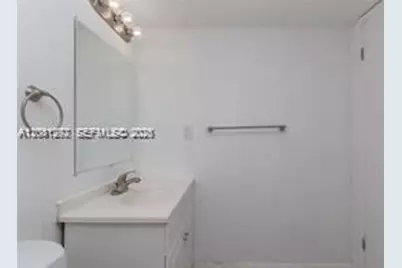 11905 NE 2nd Ave #C102, North Miami, FL 33161 - Photo 9