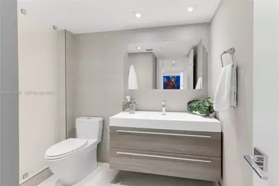 21055 Yacht Club Dr #2807, Aventura, FL 33180 - Photo 17