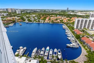 21055 Yacht Club Dr, Aventura, FL 33180 - Photo 31
