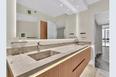 19195 NE 36th Ct #904, Aventura, FL 33180 - Photo 33