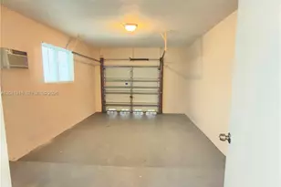 7840 Granada Blvd, Miramar, FL 33023 - Photo 25