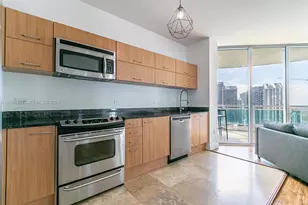 350 S Miami Ave, Miami, FL 33130 - Photo 7