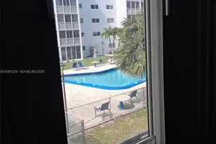 [Address not provided], Hallandale Beach, FL 33009 - Photo 3