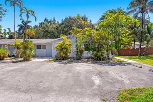 4750 SW 66th Terrace, Davie, FL 33314 - Photo 1