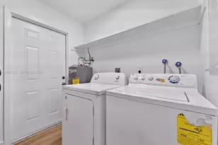 4750 SW 66th Terrace, Davie, FL 33314 - Photo 13