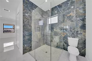 2318 NW Nw 30th Terrace, Cape Coral, FL 33993 - Photo 29