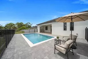 2318 NW Nw 30th Terrace, Cape Coral, FL 33993 - Photo 5