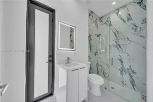 2318 NW Nw 30th Terrace, Cape Coral, FL 33993 - Photo 21