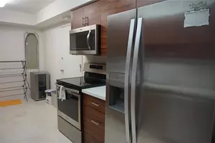 1121 Crandon Blvd, Key Biscayne, FL 33149 - Photo 13