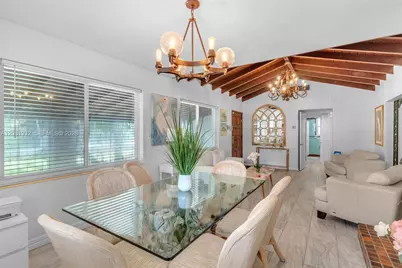 2407 Washington St, Hollywood, FL 33020 - Photo 11