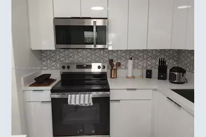 4901 NW 177th St, Miami Gardens, FL 33055 - Photo 7