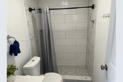 4901 NW 177th St, Miami Gardens, FL 33055 - Photo 33