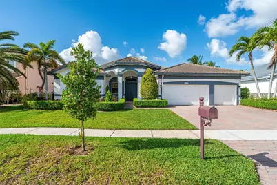18633 SW 24th St, Miramar, FL 33029 - Photo 3