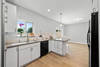14233 SW 134th Ct, Miami, FL 33186 - Photo 13