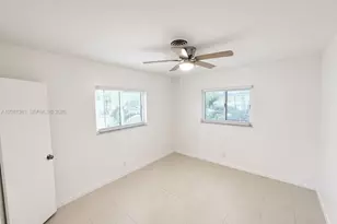 315 NW 32nd St, Oakland Park, FL 33309 - Photo 3