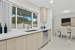 11940 NW 29th Manor, Sunrise, FL 33323 - Photo 25