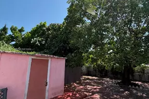 3500 NW 16th Terrace, Miami, FL 33125 - Photo 23