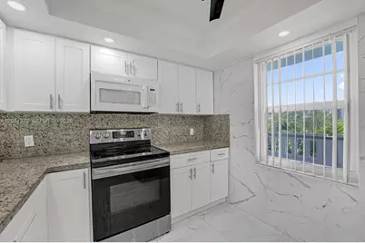 170 SE 5th Ave #405, Dania Beach, FL 33004 - Photo 5