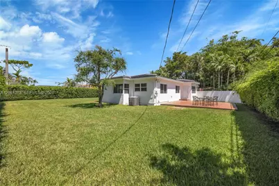 1540 Sarria Ave, Coral Gables, FL 33146 - Photo 23