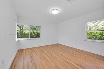 1540 Sarria Ave, Coral Gables, FL 33146 - Photo 15