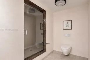 2020 N Bayshore Dr, Miami, FL 33137 - Photo 29