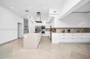 19900 NE 21st Ave, Miami, FL 33179 - Photo 5