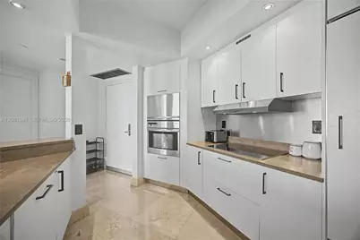 450 Alton Rd #2406, Miami Beach, FL 33139 - Photo 5