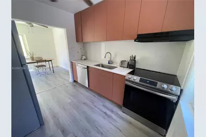 401 NE 14th Ave, Fort Lauderdale, FL 33301 - Photo 17